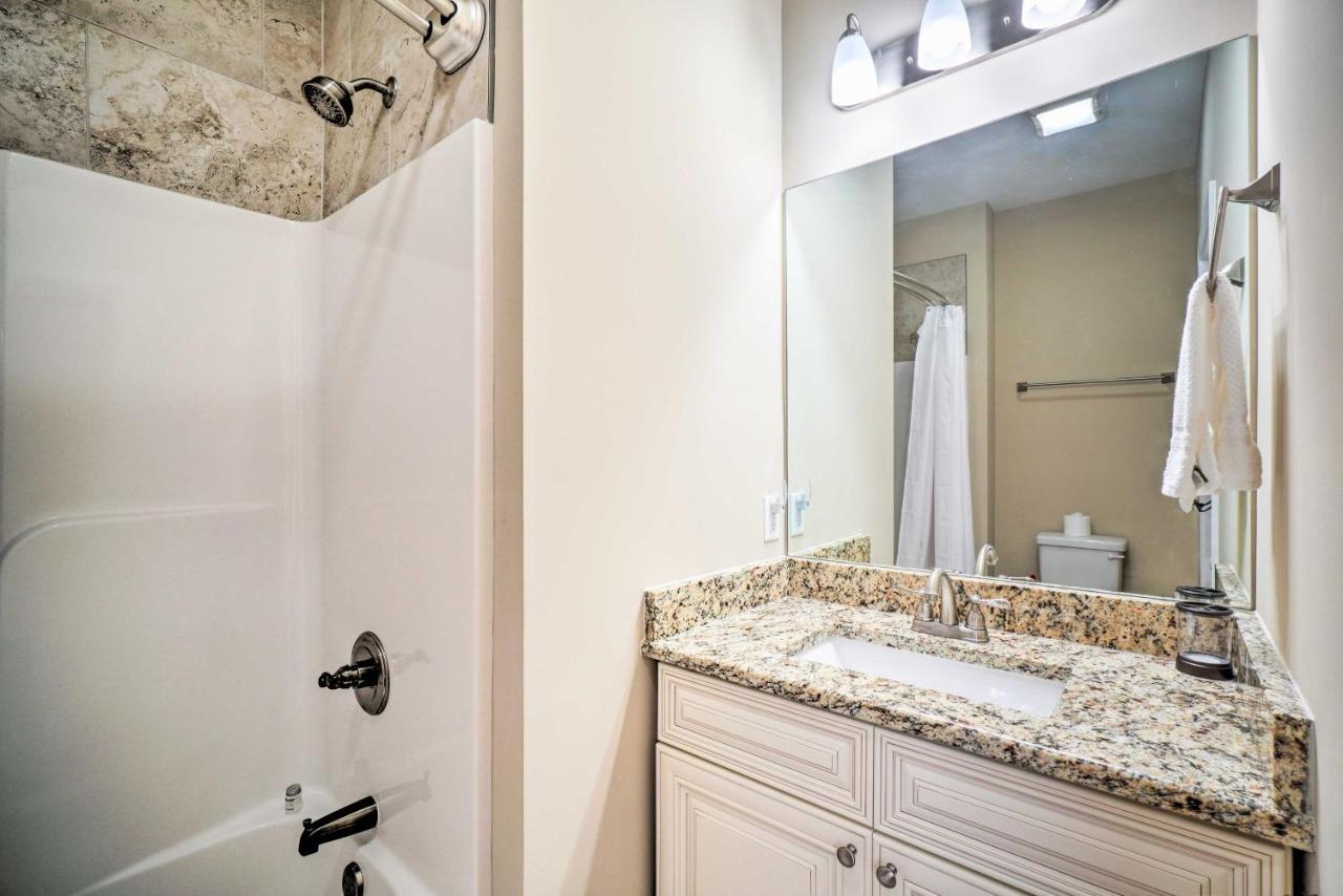 Chic Townsend Condo With Saltwater Pool! المظهر الخارجي الصورة